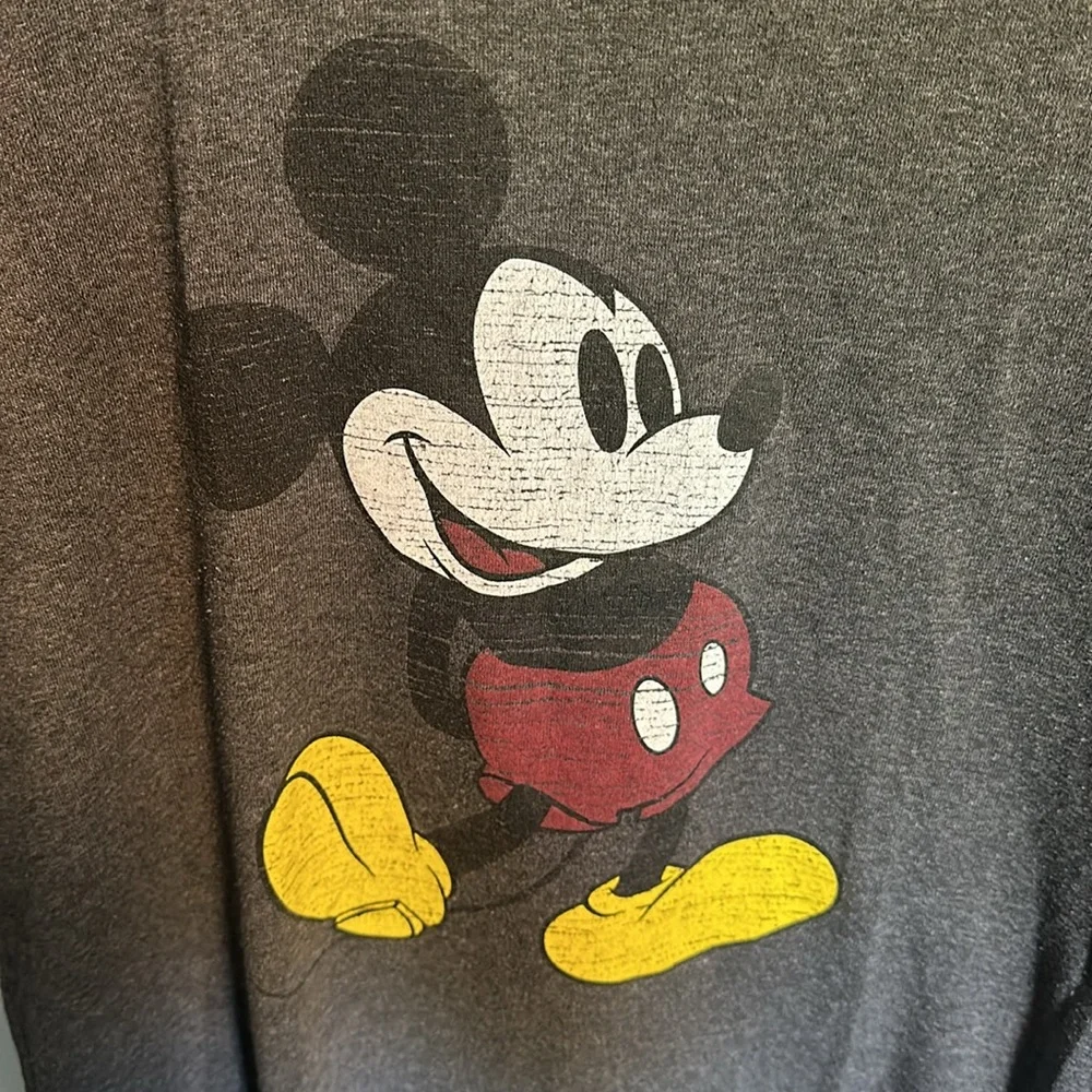 Walt Disney World, Mickey Mouse top size small - Picture 2 of 4